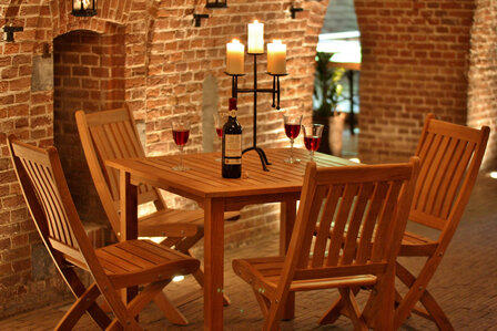 Traditional Teak VICTORIA folding chair