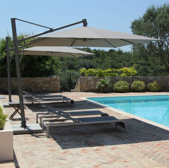 Glatz Sombrano S+ zweefparasol 300 x 300 cm (408 Zwart)